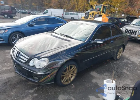 2008 Mercedes-Benz Clk 350 from USA, damaged, VIN WDBTJ56H18F249127